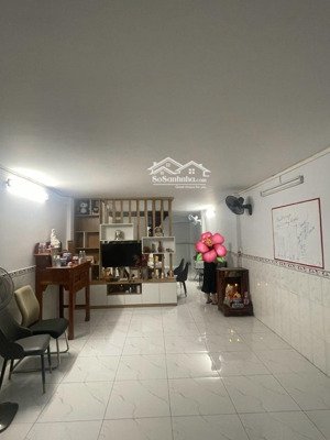 bán nhà hxh đường phạm văn bạch, dt 68m2, 3pn 2wc pk bếp, nhỉnh 8 tỷ.