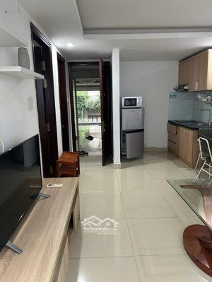 cho thuê căn hộ dịch vụ phú mỹ hưng 30-50m2, oto cửa, hưng gia 2, tân phong, chỉ 5triệu/ tháng