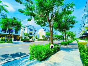 nhà phố verosa park 5x20 trục chính 1 trệt 3 lầu, đường 24m view và vị trí đẹp nhất trục đường.