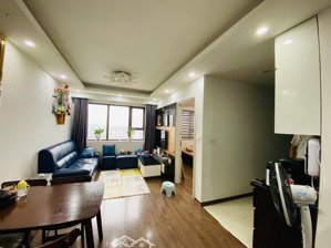 cần bán căn 2pn tầng trung chung cư đổng phát 4,65 tỷ. lh o848123626