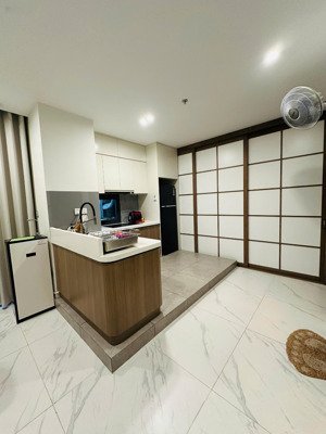 cho thuê căn hộ 3pn, 2wc tại the beverly - vinhomes grand park, 25 triệu, 100m2, q9, hcm