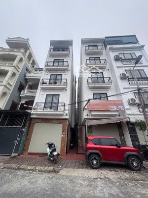 nhà đẹp ngọc hồi xây 5 tầng đẹp gần phố - cách ô tô tránh chỉ 15m mà giá chỉ nhỉnh 5 tỷ