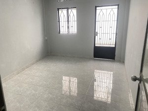 bán gấp nhà hẻm ô tô, chỉ 3.35 tỷ, 2pn,