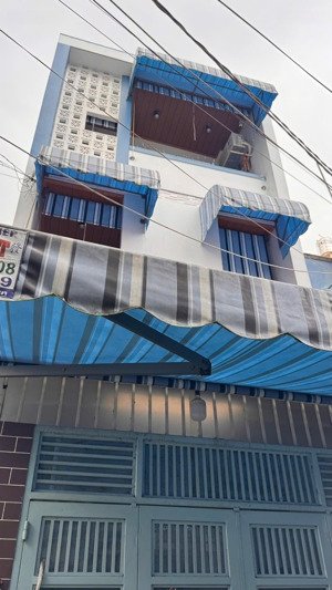 nhà chính chủ 3 tầng ở ngay 58m2 hxh 5m khu an ninh giá giá 6,8 tỷ