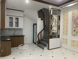 nhà mới - 58,7 m2 - 5 tầng - lô góc