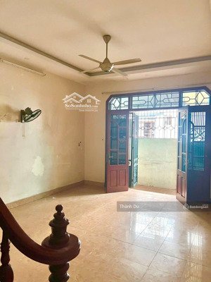 cho thuê nhà nguyên căn nguyễn văn linh , ô tô đỗ cổng, kcn đài tư, hanel aeon mall giá 7,5 triệu