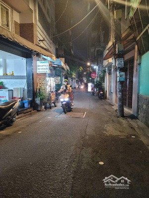 bán nhà gần chợ cây quéo - hoàng hoa thám, phú nhuận - 55.5m² - 2 tầng - 7.8 tỷ