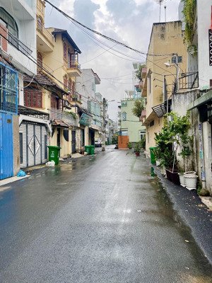 hẻm to - bán nhà nở hậu, sát mặt tiền lê quang định, bình thạnh 136m² - giá 10.3 tỷ tl chính chủ