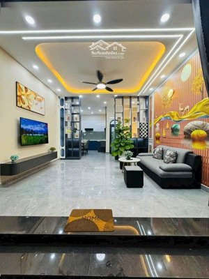 bán gấp nhà ngay mặt tiền nguyễn tri phương 4 tầng btct ngang 3,6m nhỉnh 5 tỷ