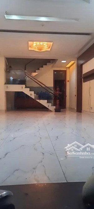 bán nhà yên thế 95m 4 tầng - 26 tỷ - hẻm xe tải khu vip