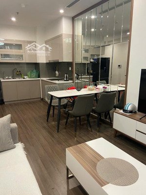 cho thuê căn hộ cao cấp vinhomes symphony riversdie 2pn 2vs giá 16tr