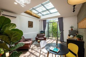 siêu phẩm có 1 không 2 đã xuất hiện tại phó đức chính, bình thạnh real 100% gần bên phan xích long