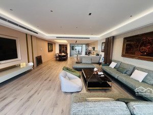 bán nhà đẳng cấp kẻ tạnh giang biên - gara ô tô thang máy - nội thất cao cấp -ô tô thông -ở sướng