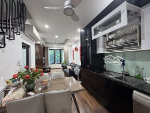 việt hưng mặt phố kinh doanh đỉnh đường xe tải tránh nhau sổ cất két.