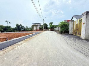 rẻ hơn thị trường 35otr khu 79 lô p.tùng thiện tp hà nội, 300m ra đt413 qh mở rộng 40m. giá 950tr