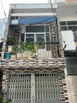 bình thạnh, hàng xóm q1, vài bước ra hàng xanh, 2 tầng, xe hơi đậu cửa. giá chỉ 2,9 tỷ