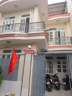 biệt thự mini khu trần não q.2, 8x12, 1 lầu , sân thượng, 4 pn ,