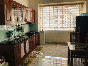 chính chủ gửi bán căn hộ góc khu ad 70m2 tầng trung cực đẹp- lung linh và long lanh