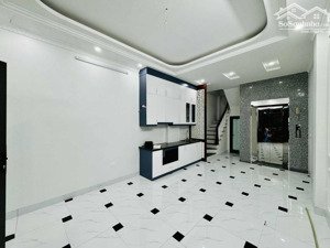 bán nhà phố đại la, hà nội 42m2* 5 tầng, mt 4m, giá 9.3 tỷ