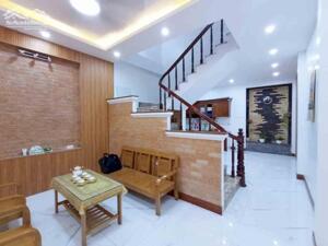 Nhà Trần Phú, Ba Đình, dân trí, ra mặt phố 5m, hiếm nhà bán, 52mx5t, 10.5 tỷ, 0985696268