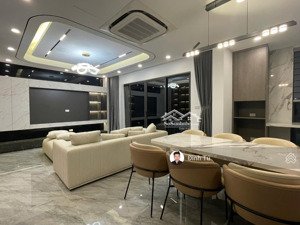 căn hiếm trần quốc hoàn,65m x5t-mt đẹp-phân lô ô tô tránh, kinh doanh, ở sướng,làm văn phòng