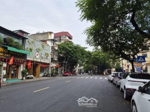 bán nhà mặt phố ngọc hà, 44 tỷ, 102m2, 5 tầng, 10pn, 11wc, đẹp xuất sắc chỉ với