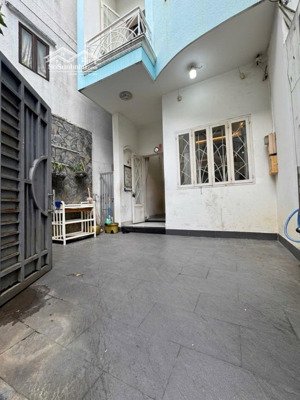 hàng xóm khu phố ẩm thực phan xích long, nhà phú nhuận giá gò vấp, đường hoàng hoa thám, giá 8tỷ7.