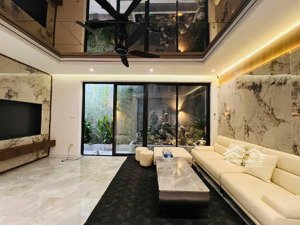 bán nhà vip hoàng văn thái, nội thất đẹp lung linh, ô tô đỗ sát nhà, dt 55m2x6t, mt 8.4m, 15.8 tỷ