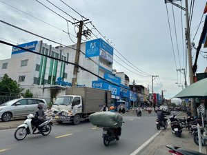 hiếm 51tr/m2ngay tô ngọc vân & phạm văn đồng, linh đông
20x90 1810m2 full thổ cư
đường xe tải