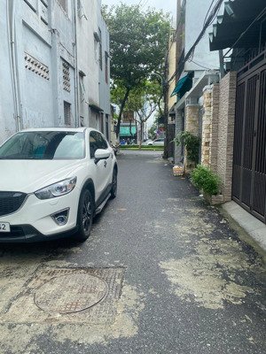 chủ cần bán gấp nhà kiệt ô tô ngũ hành sơn, tp đn