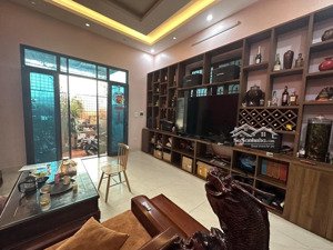 bán nhà riêng tại an dương vương, 10,8 tỷ, 90m2, 4pn, tây hồ, hà nội