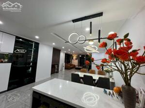 Đẹp tốt! Chung cư Thiên Nhiên Kỷ Hà Đông 62m2, 2 ngủ, 2vs, nội thất vip nhỉnh 5.x tỷ