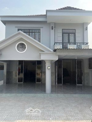 nhà chào bán 12,5 tỷ tổng diện tích đất 375m2 (10x37,5) có odt 124m2