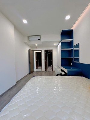 căn hộ cho thuê diamond centery 2 phòng ngủ + 1 giá chỉ 23tr/1 tháng