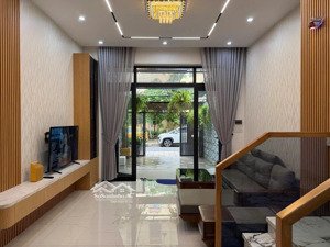 bán nhà mt nơ trang long - full nội thất xịn xò - có gara ô tô - tt hoà cường nam