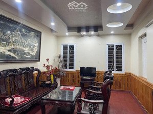 - nhà 5 tầng dân xây lô 22 lê hồng phong- hải phòng