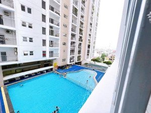 chủ cần ra nhanh căn hộ cao cấp oriental plaza, căn dt căn 106m2, xem nhà lh 