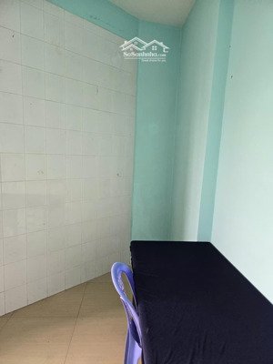 cần cho thuê chcc hùng vương điện máy, q. 5, dt 72m2, 2pn, nhà trống giá thuê 7.5tr. lh 