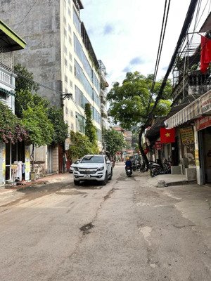 cực hiếm! bán nhà c4 thanh bình - mỗ lao ngay cầu trắng 40m2 đang cho thuê 7tr/tháng,giá chỉ 6,2 tỷ