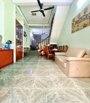 mặt tiền hẻm lạc long quân xe tải tránh 4 tầng btct - nhà đẹp chủ cần bán trước tết