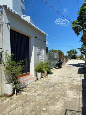 bán nhà hẻm ô tô lê hồng phong dt 136m2 ngang 5,25 kế bên kđt hoàng long, giá 6,8 tỷ