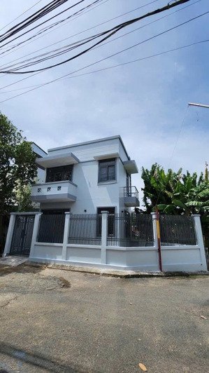 bán nhà góc 2mt đường số 6 nguyễn duy trinh p, long trường q9 giá tốt