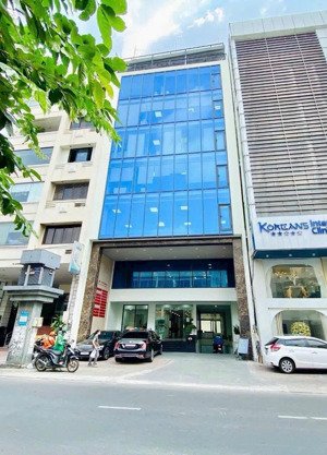 cho thuê vp 120m2 nguyễn đình chiểu q3 giá hạng c nhưng tiêu chuẩn hạng b