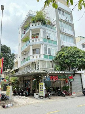 nhà 5 tầng góc 2 mặt tiền - 5 tầng - kinh doanh sầm uất
