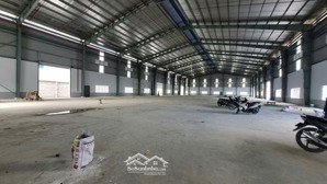 bán nhà xưởng diện tích : 5.100m2 , ngay kcn đức hòa , long an , giá bán : 46 tỷ