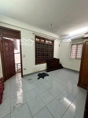 nhà nở hậu đại la, 40m x 5 tầng x mt 5.6m, ô chờ thang máy, kinh doanh cho thuê dòng tiền ổn định