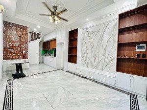 long biên, gần cầu vĩnh tuy, vài bước ra aeon mall