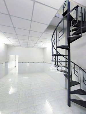 nhà bán lô góc 45m2, hxh nguyễn duy trinh, hoàn công đủ, chỉ 3.x tỷ