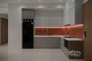 bán nhanh căn hộ 3pn 2wc xuất spa