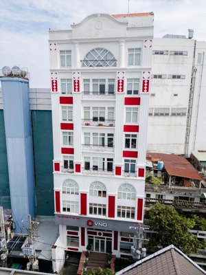 cho thuê văn phòng mặt tiền đường hoàng việt, dt155m²